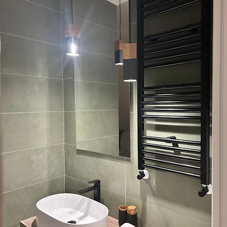 A Due Passi Dalla Scalinata Rooms Кальтаджіроне Екстер'єр фото