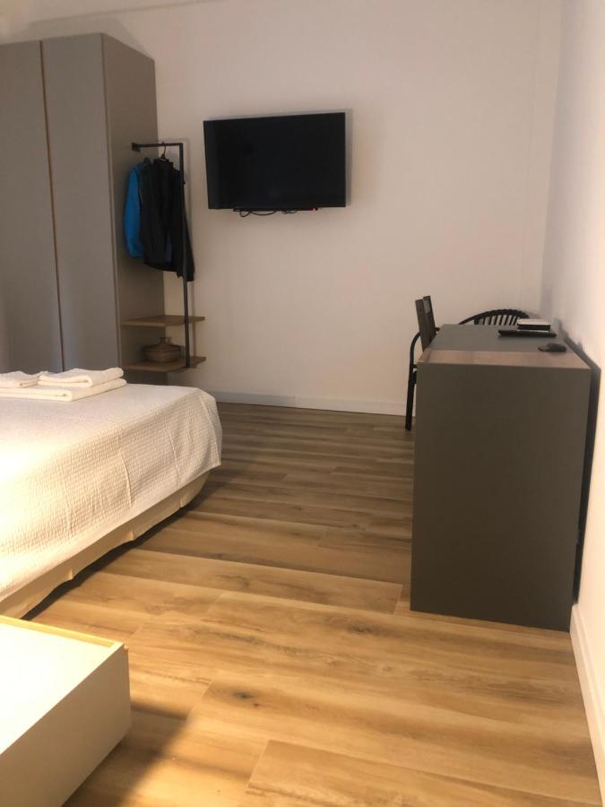 A Due Passi Dalla Scalinata Rooms Кальтаджіроне Екстер'єр фото
